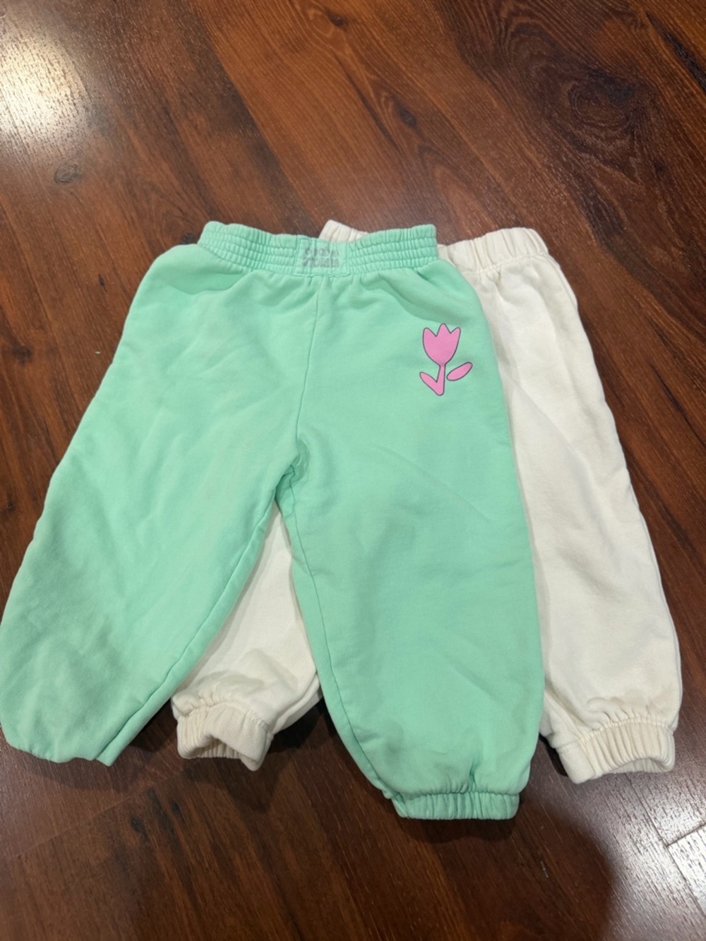 Zara baby fleece sweatpants 2pc Green and Cream Sz 18M